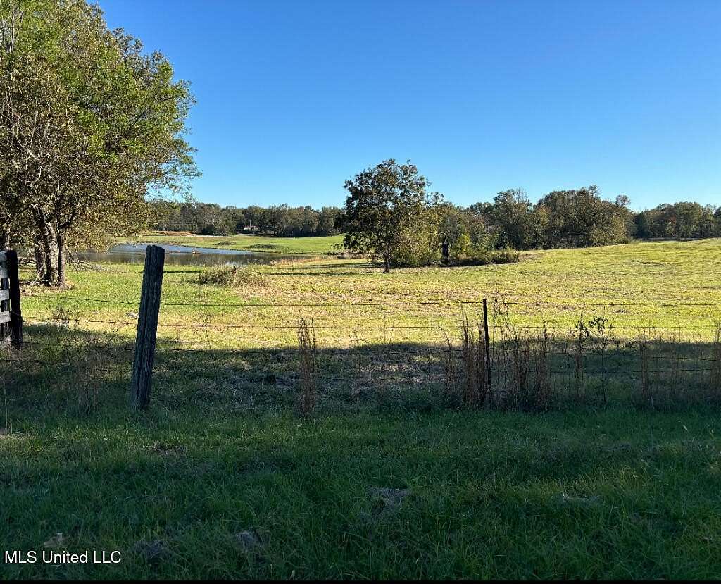 5 Acres of Residential Land for Sale in Jackson, Mississippi