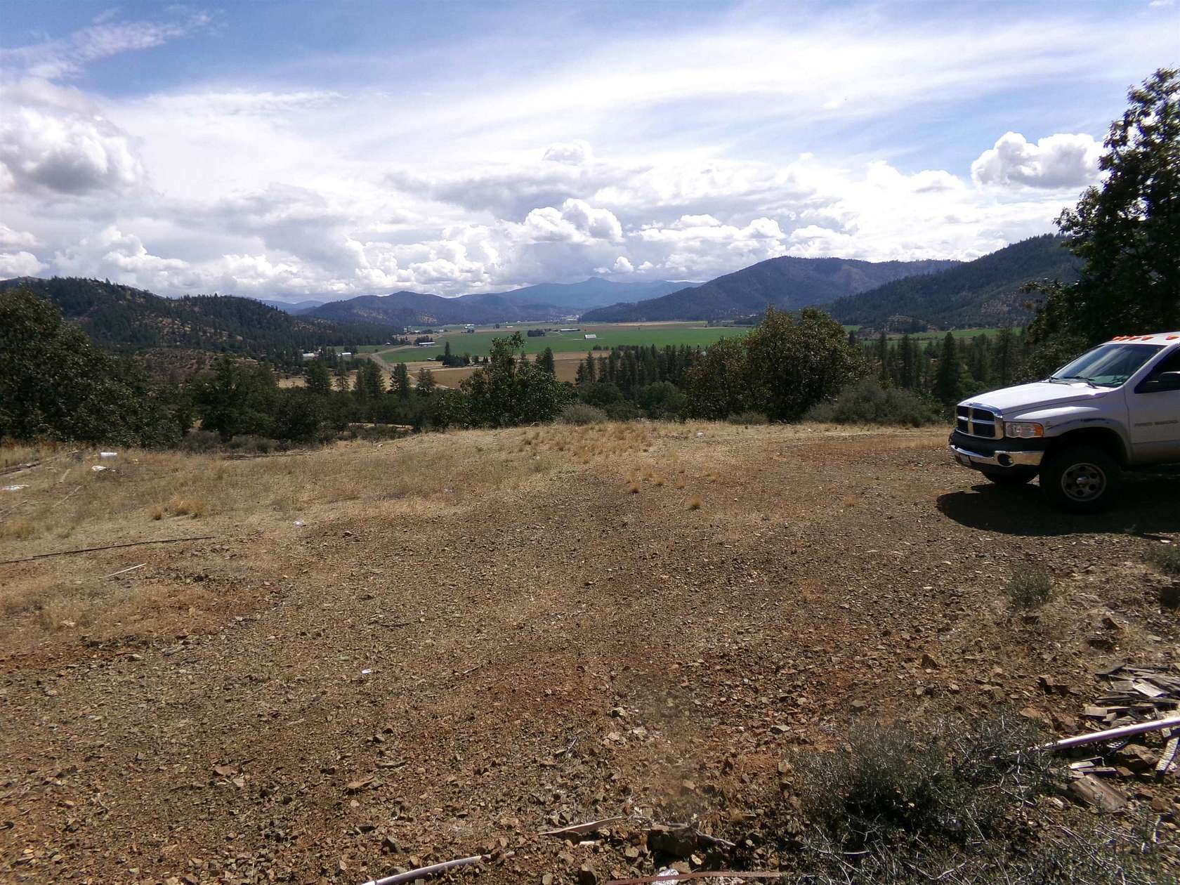 12 Acres of Land for Sale in Fort Jones, California