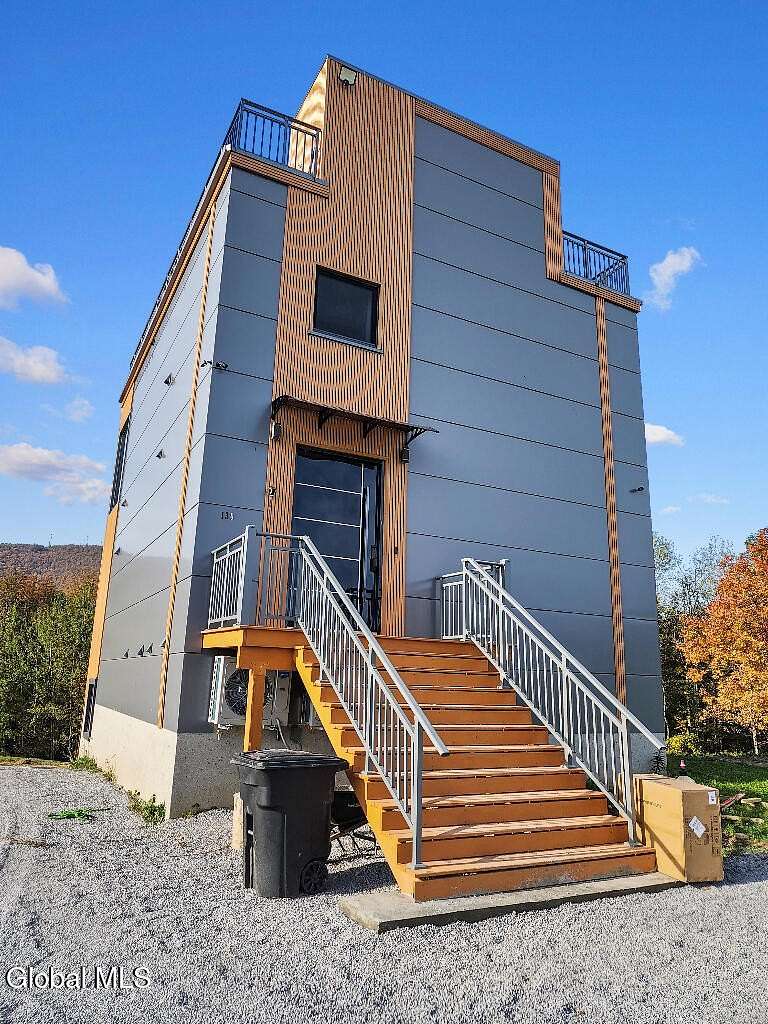 5 Acres of Residential Land with Home for Sale in Gilboa, New York