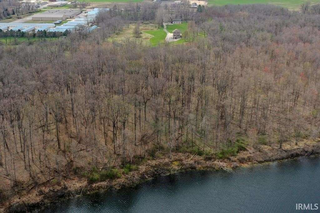 14 Acres of Land with Home for Sale in Syracuse, Indiana