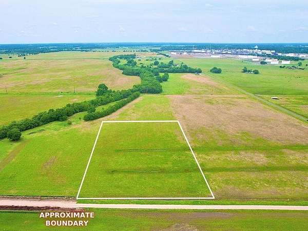 4.84 Acres of Residential Land for Sale in Wynnewood, Oklahoma