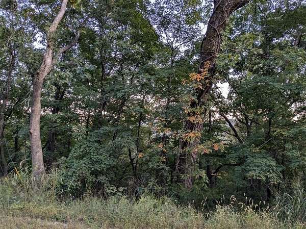 0.81 Acres of Residential Land for Sale in Holiday Island, Arkansas