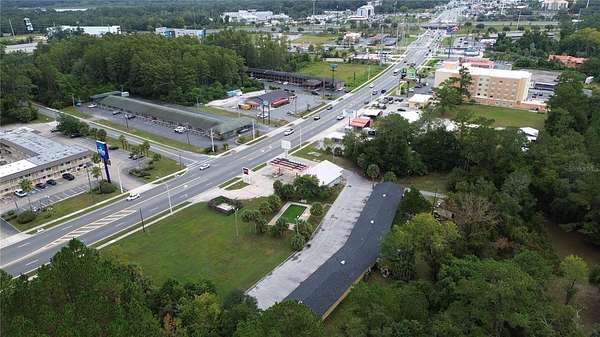 2 Acres of Improved Commercial Land for Sale in Lake City, Florida