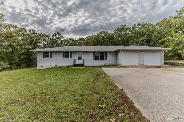 2.1 Acres of Residential Land with Home for Sale in Lebanon, Missouri