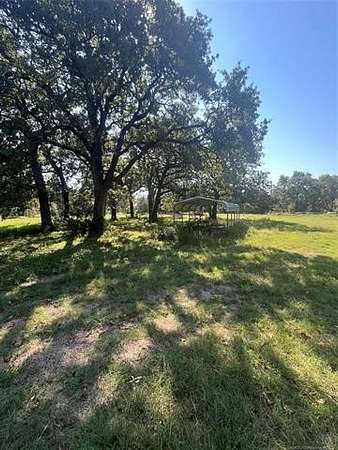 2 Acres of Residential Land for Sale in Ardmore, Oklahoma