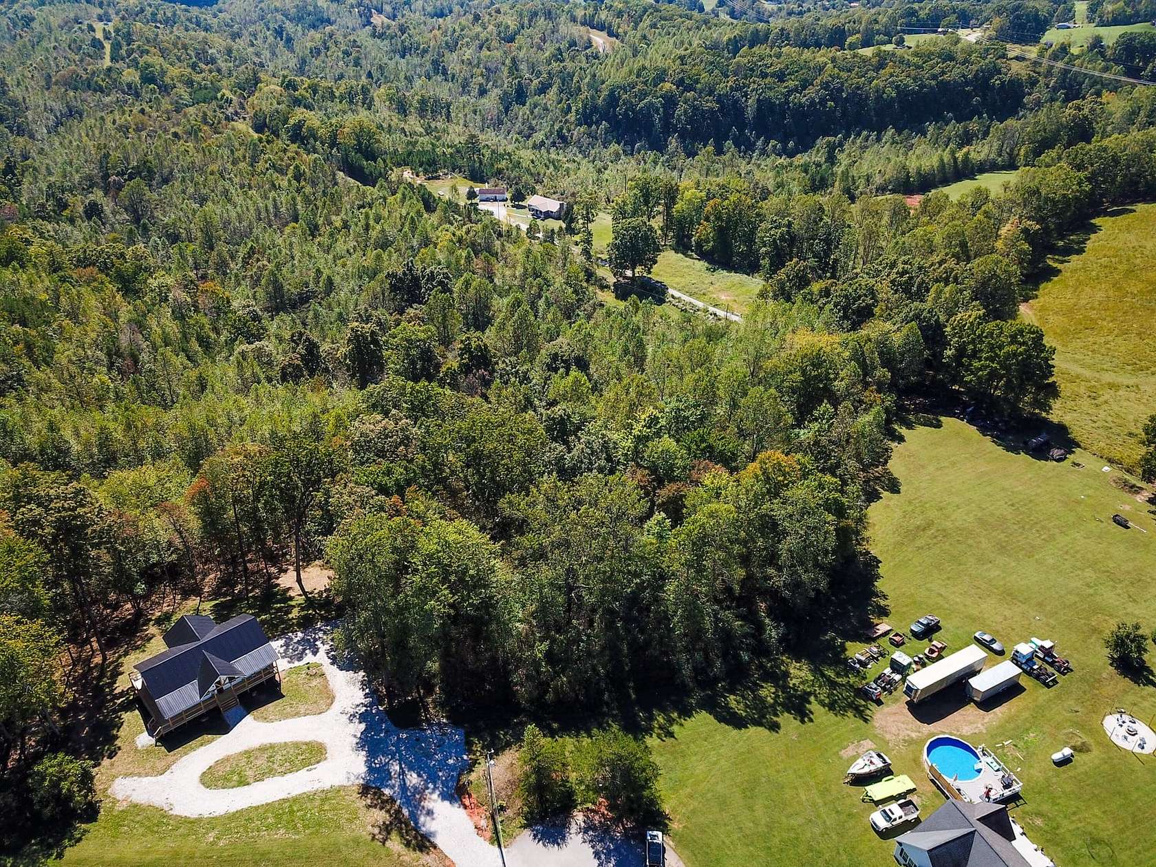 1.5 Acres of Residential Land for Sale in La Follette, Tennessee