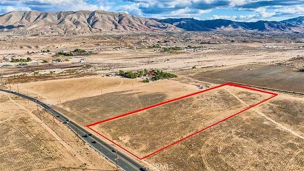 9.53 Acres of Land for Sale in Hesperia, California
