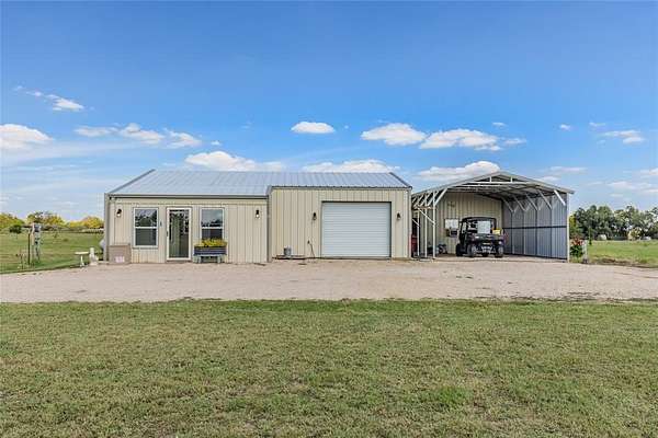 10.8 Acres of Land with Home for Sale in Brashear, Texas