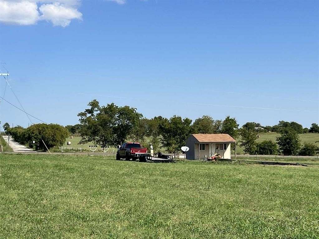 18.3 Acres of Agricultural Land for Sale in Sanger, Texas