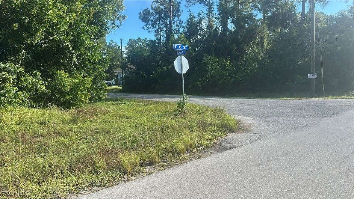 0.25 Acres of Residential Land for Sale in Lehigh Acres, Florida