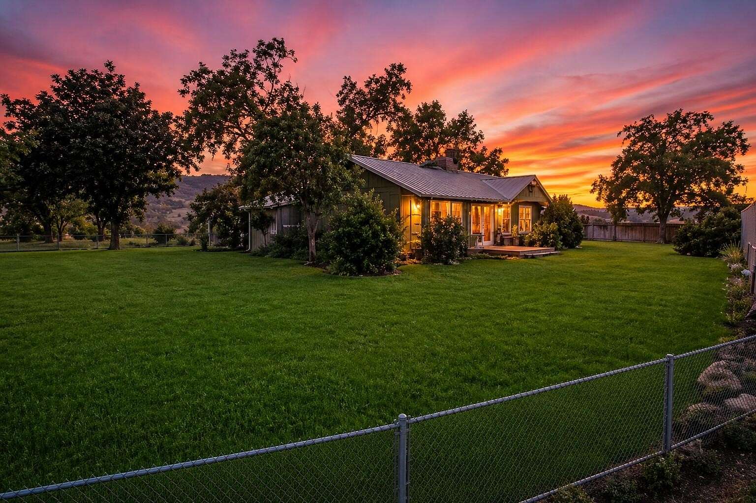 82 Acres of Agricultural Land with Home for Sale in Mitchell, Oregon