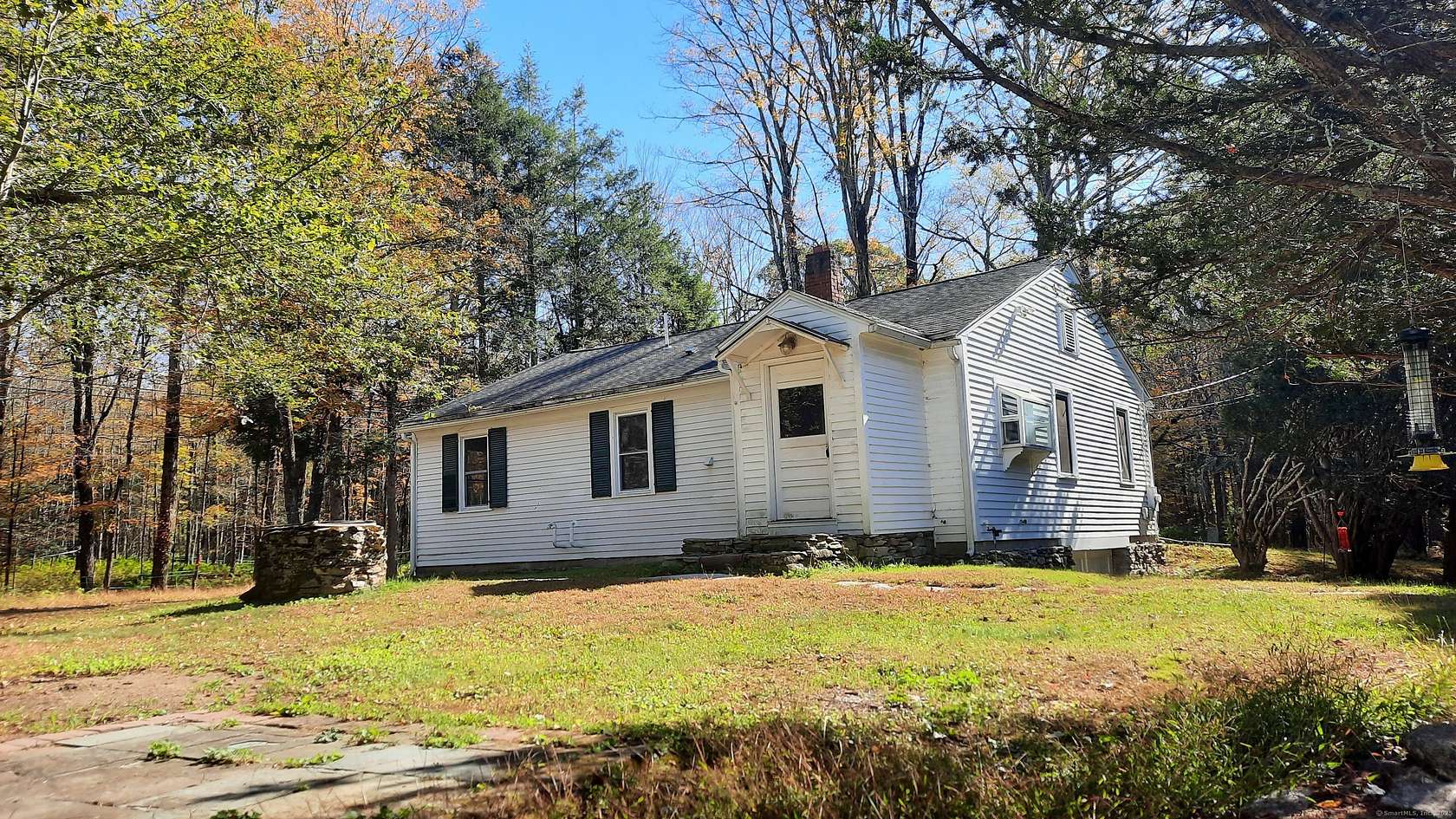 3 Acres of Residential Land with Home for Sale in Pomfret, Connecticut