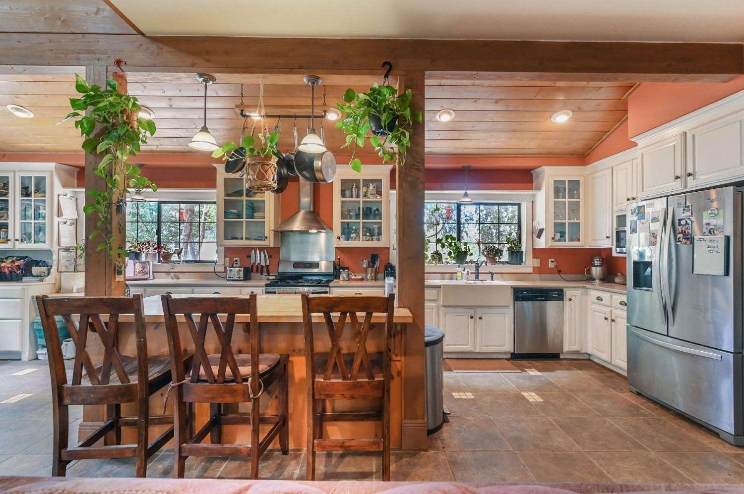 34.2 Acres of Land with Home for Sale in Mountain Ranch, California