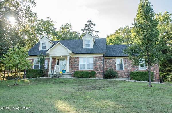 2.1 Acres of Residential Land with Home for Sale in Shepherdsville, Kentucky