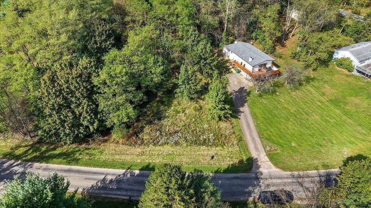 0.27 Acres of Land for Sale in Howard, Ohio