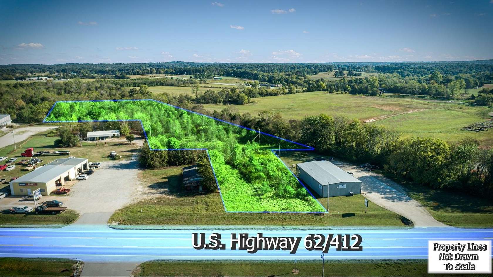 5.37 Acres of Improved Mixed-Use Land for Sale in Ash Flat, Arkansas