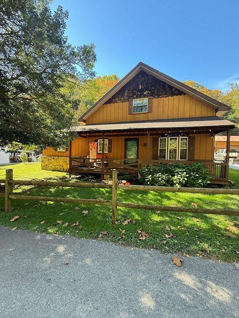 3.43 Acres of Residential Land with Home for Sale in Portsmouth, Ohio