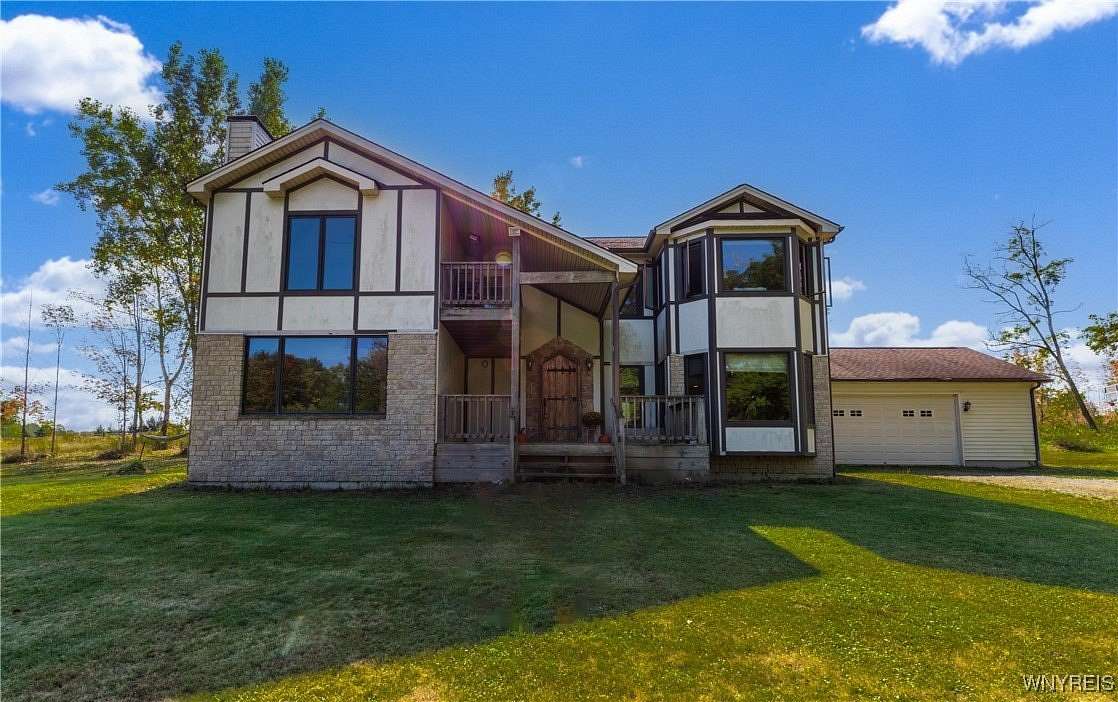 2.5 Acres of Residential Land with Home for Sale in East Aurora, New York