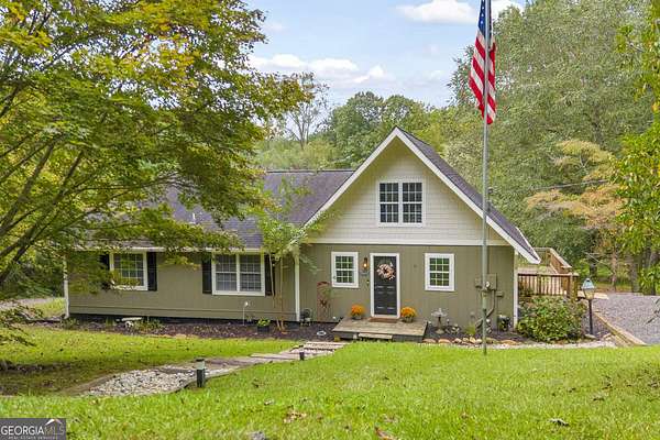 2.16 Acres of Residential Land with Home for Sale in Cleveland, Georgia