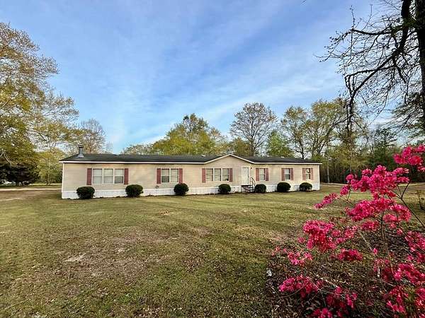 4.48 Acres of Residential Land with Home for Sale in Clayton, Alabama