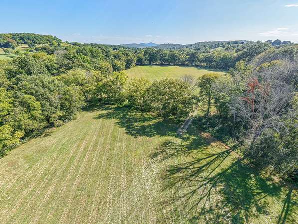 16.2 Acres of Land for Sale in Lebanon, Tennessee