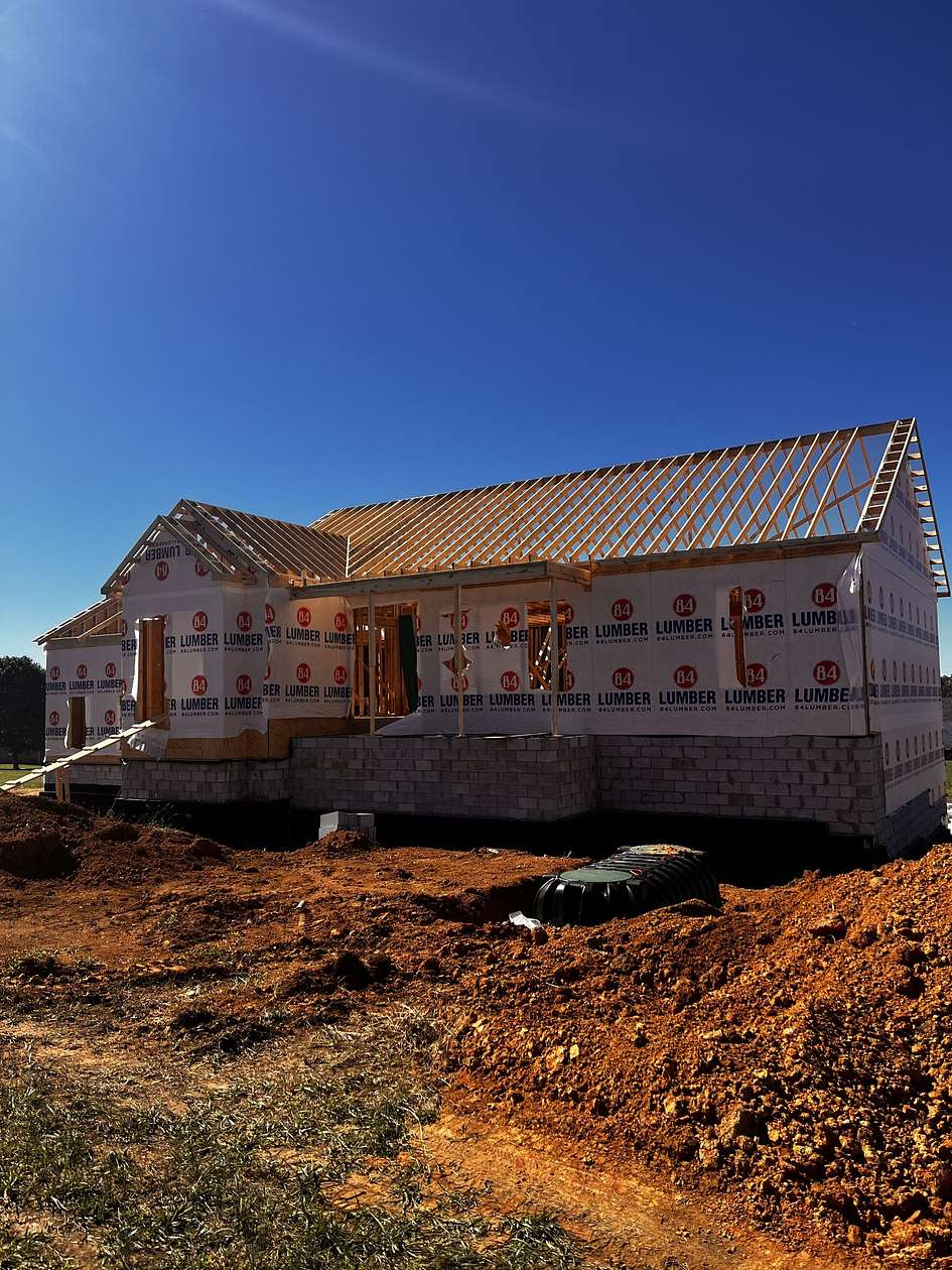 2 Acres of Residential Land with Home for Sale in Smithville, Tennessee