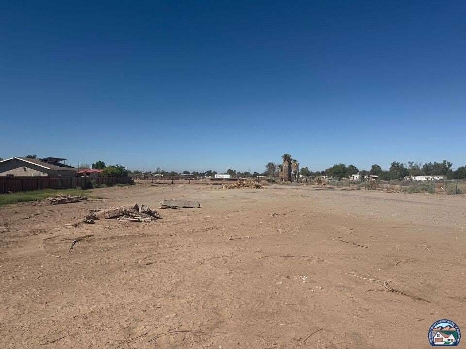 0.6 Acres of Residential Land for Sale in Imperial, California