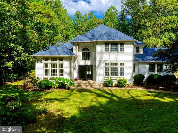 5 Acres of Residential Land with Home for Sale in Milton, Delaware