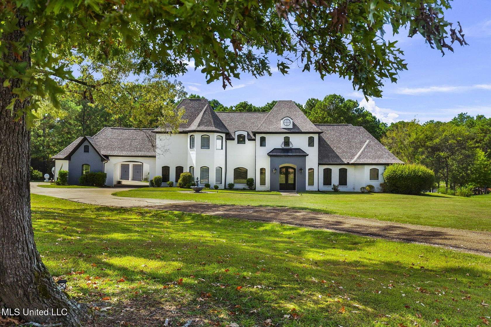 5 Acres of Residential Land with Home for Sale in Canton, Mississippi