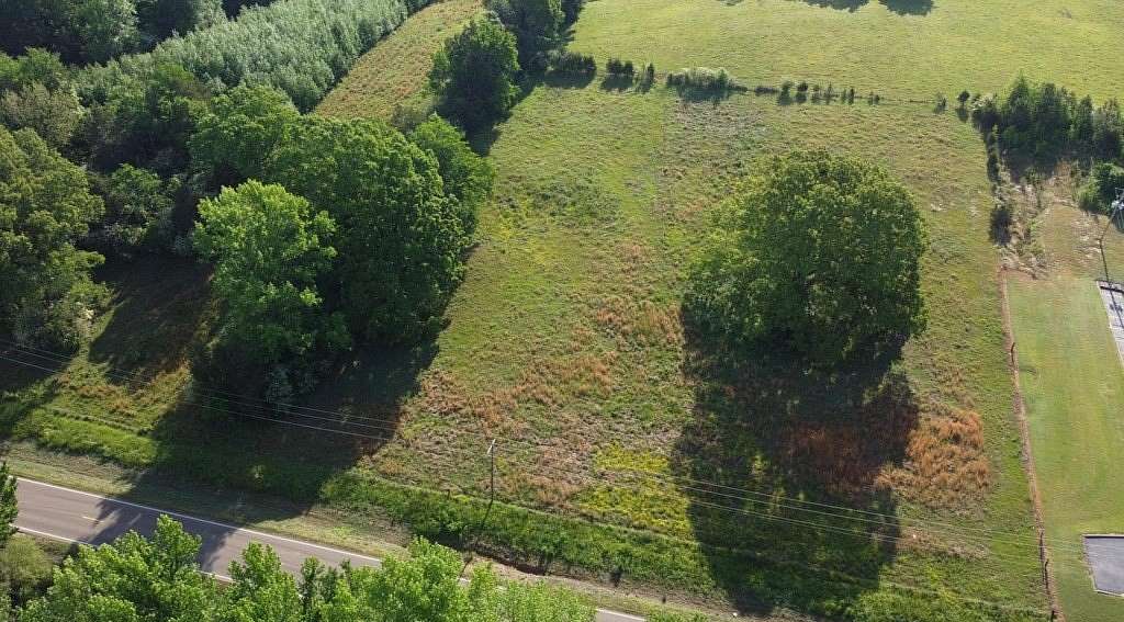 2.5 Acres of Commercial Land for Sale in Coldwater, Mississippi