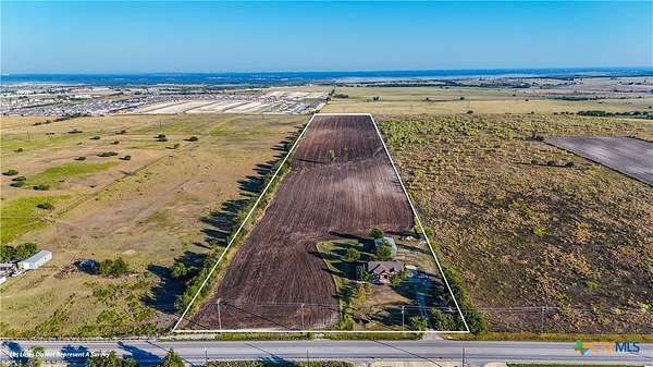 25 Acres of Improved Land for Sale in Jarrell, Texas