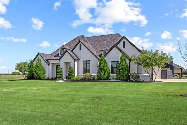 2 Acres of Residential Land with Home for Sale in Northlake, Texas