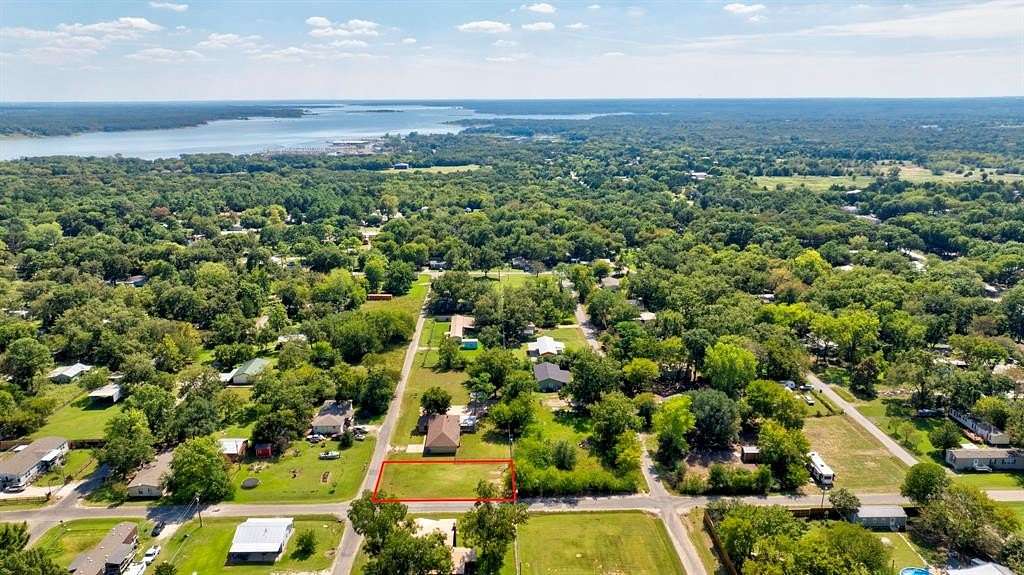 0.12 Acres of Residential Land for Sale in Gordonville, Texas