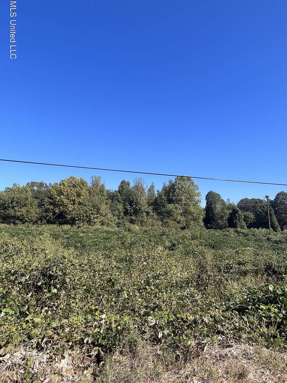 2.2 Acres of Land for Sale in Como, Mississippi