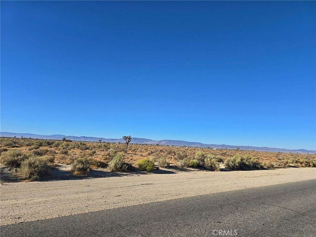 10.1 Acres of Land for Sale in Lancaster, California