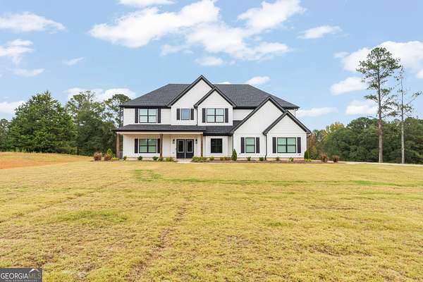 5 Acres of Residential Land with Home for Sale in Williamson, Georgia