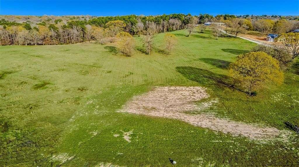 5 Acres of Residential Land for Sale in Big Sandy, Texas