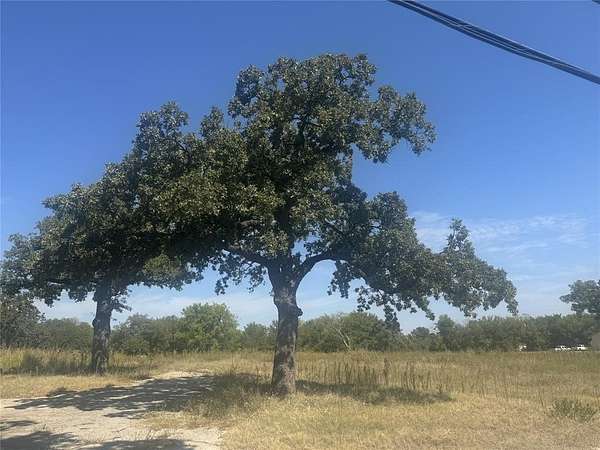 1.74 Acres of Commercial Land for Sale in Boyd, Texas