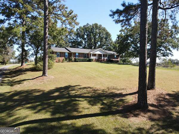 13.4 Acres of Land with Home for Sale in Madison, Georgia