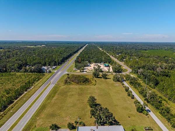 5.83 Acres of Commercial Land for Sale in Old Town, Florida