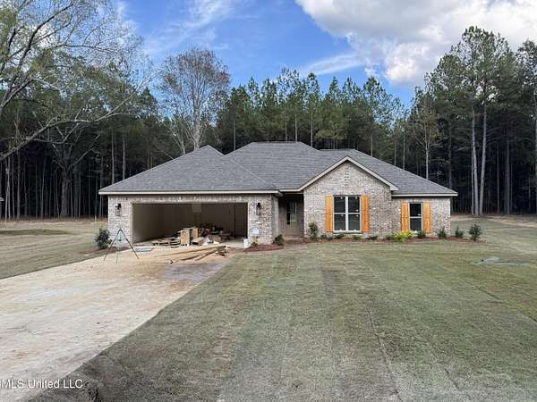 2.47 Acres of Residential Land with Home for Sale in Brandon, Mississippi