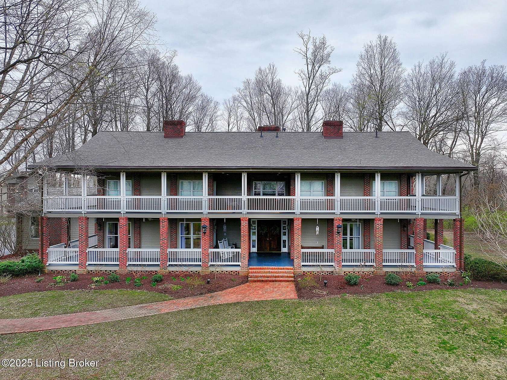 5.1 Acres of Residential Land with Home for Sale in Louisville, Kentucky