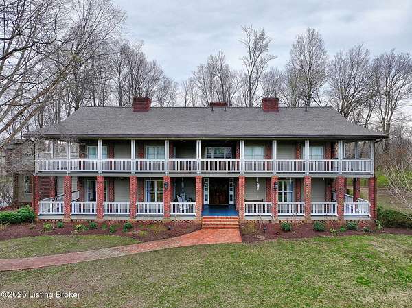 5.1 Acres of Residential Land with Home for Sale in Louisville, Kentucky