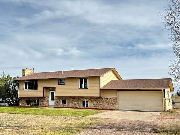 3.22 Acres of Residential Land with Home for Sale in Cheyenne, Wyoming
