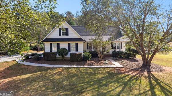 3.5 Acres of Residential Land with Home for Sale in Palmetto, Georgia