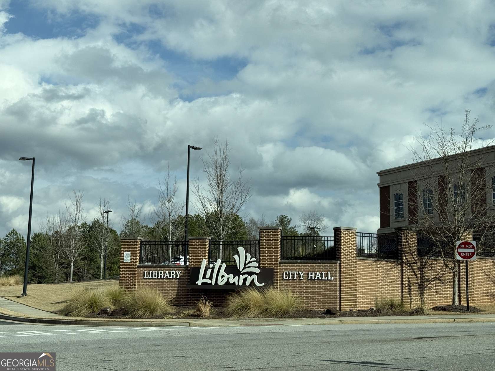 0.82 Acres of Commercial Land for Sale in Lilburn, Georgia