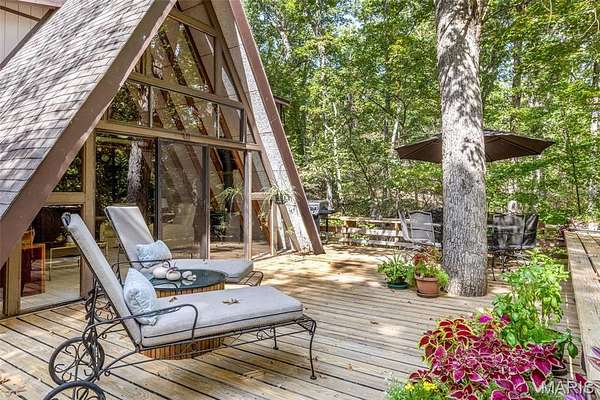 2.5 Acres of Land with Home for Sale in Innsbrook, Missouri