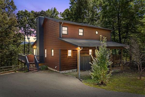 2 Acres of Residential Land with Home for Sale in Blue Ridge, Georgia