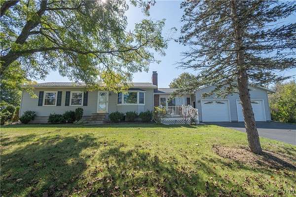 1.5 Acres of Residential Land with Home for Sale in Auburn, New York