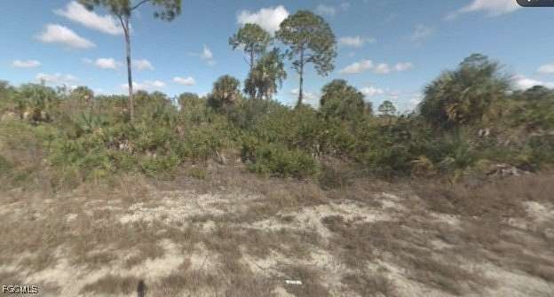 0.25 Acres of Land for Sale in Lehigh Acres, Florida